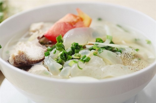 Bún sứa món ăn đặc sản bạn sẽ được ăn khi du lịch Nha Trang