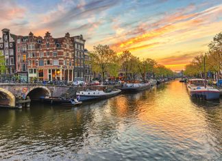 Du lịch Hà Lan-chuyện nhỏ như con thỏ