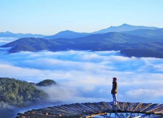 Hãy thử trải nghiệm du lịch một mình, đừng chờ đợi người đồng hành