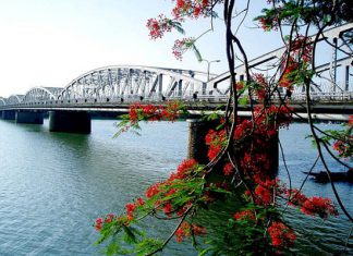 Khám phá cầu Tràng Tiền: Biểu tượng đầy tự hào của dân Cố Đô