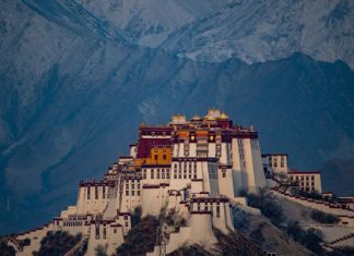 7 sự thật thú vị về các tu viện mà khách du lịch Tây Tạng nên biết 7 sự thật thú vị về các tu viện mà khách du lịch Tây Tạng nên biết