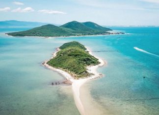 Check in con đường đi bộ độc lạ ở đảo Điệp Sơn khi du lịch Nha Trang Check in con đường đi bộ độc lạ ở đảo Điệp Sơn khi du lịch Nha Trang