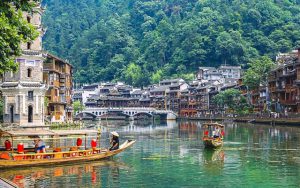 Du lịch Trung Quốc 2023: check in tại 6 cổ trấn nổi tiếng bậc nhất 