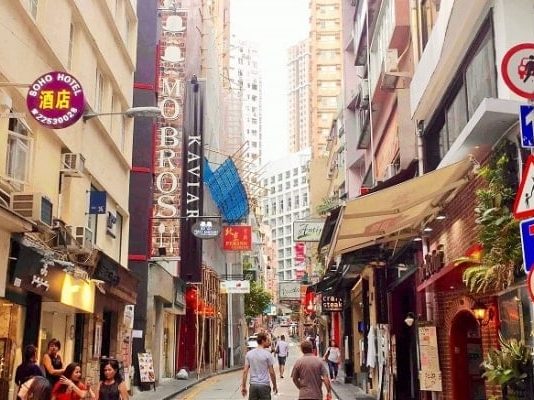 Những trải nghiệm thú vị khi du lịch khu phố Soho Hồng Kông